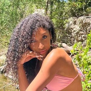 Meet your Posher, Aaliyah